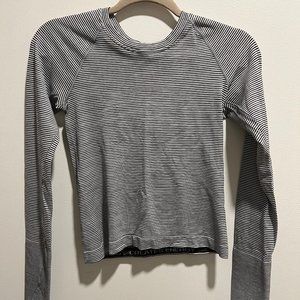 Lululemon Long Sleeve Fitted Top